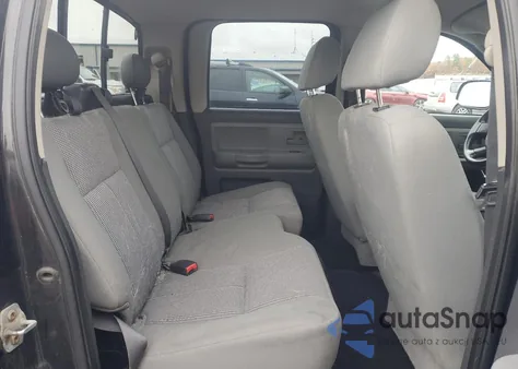 2008 Dodge Dakota Sxt from USA, damaged, VIN 1D7HW38K48S534889